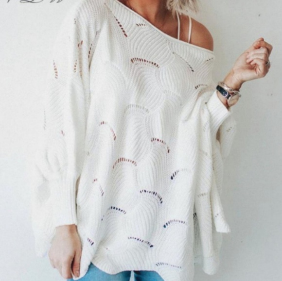 New Oversized Baggy Batwing Sweater poncho - Picture 3 of 5